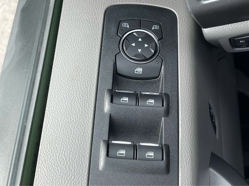 Used 2018 Ford F150 XLT w/ Equipment Group 302A Luxury image 19