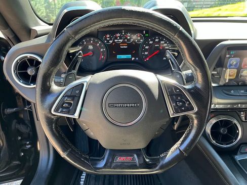 Used 2018 Chevrolet Camaro SS RWD image 12