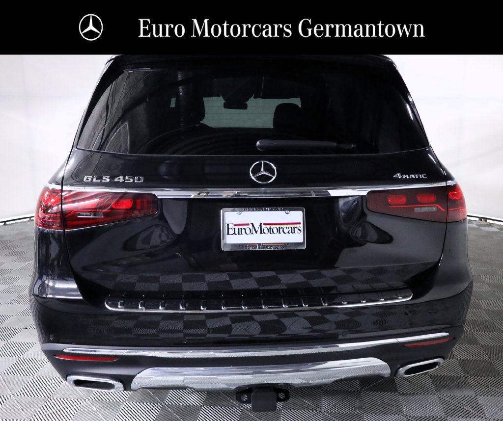 Used 2025 Mercedes-Benz GLS 450 4MATIC image 5
