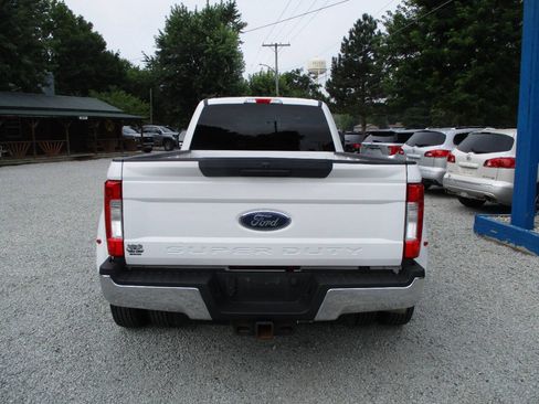 Used 2017 Ford F350 XLT AWD/4WD image 4
