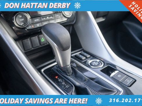 Used 2022 Mitsubishi Eclipse Cross SE image 10