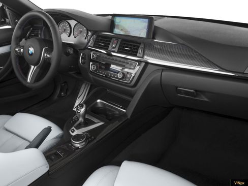 Used 2016 BMW M4 Convertible RWD image 5