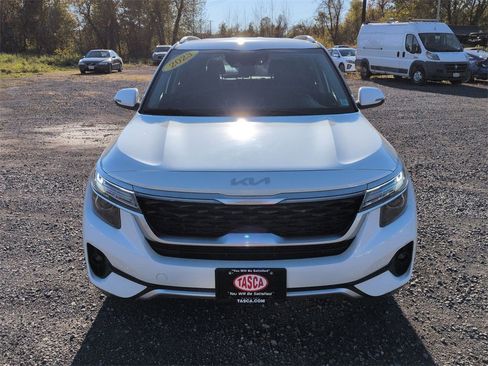 Used 2023 Kia Seltos S w/ Navigation Package image 8