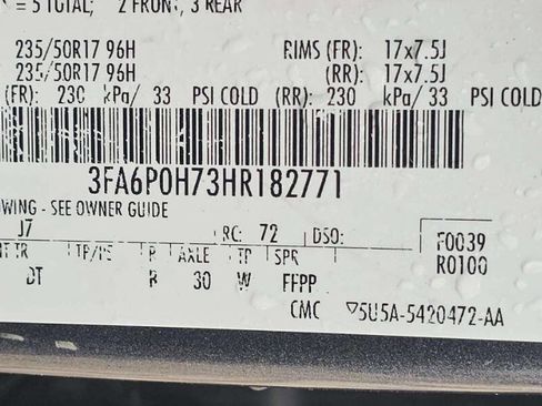 Used 2017 Ford Fusion SE image 10