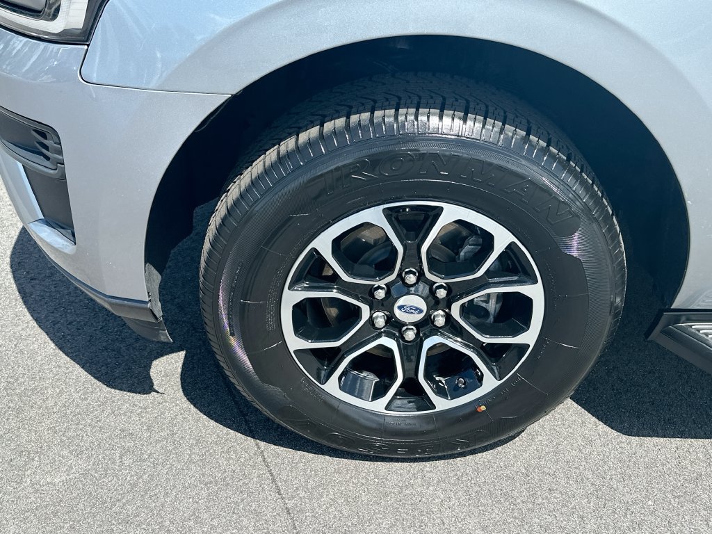 Used 2024 Ford Expedition Max XLT RWD image 24