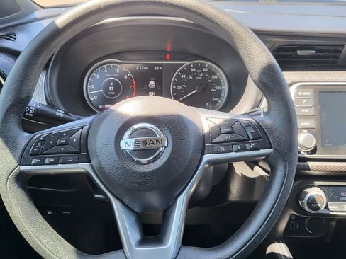 Used 2019 Nissan Kicks SV FWD image 29