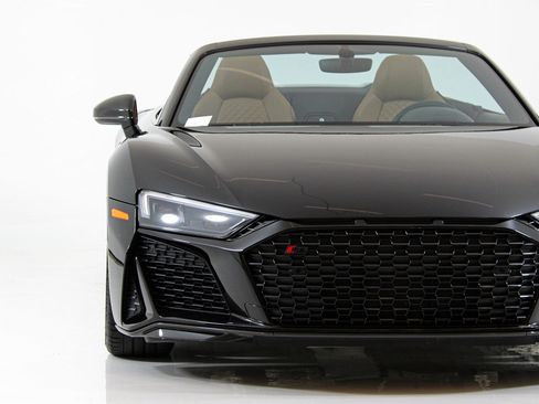 Used 2023 Audi R8 V10 performance AWD/4WD image 18