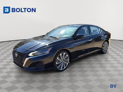 Used 2023 Nissan Altima 2.5 SL
