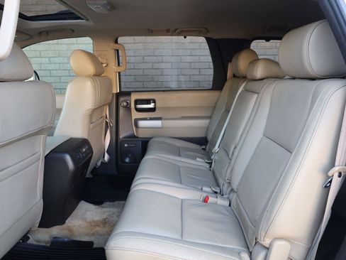 Used 2008 Toyota Sequoia Limited AWD/4WD image 21