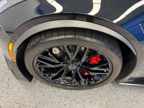Used 2019 Chevrolet Corvette Z06 RWD image 26