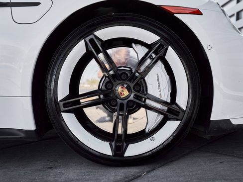 Used 2020 Porsche Taycan Turbo AWD/4WD image 21