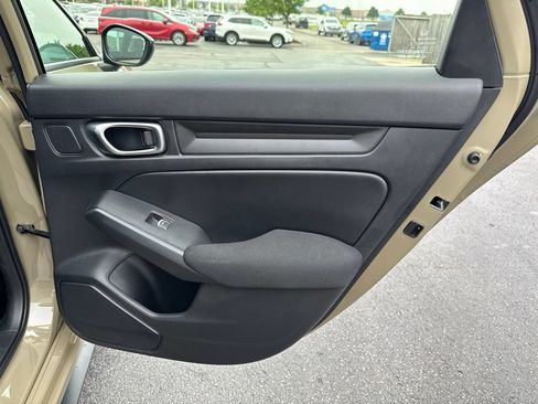 Used 2025 Honda Civic Sport image 34
