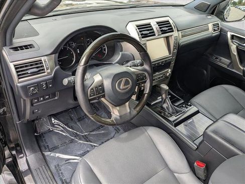 Used 2020 Lexus GX 460 Premium w/ Premium Package AWD/4WD image 10