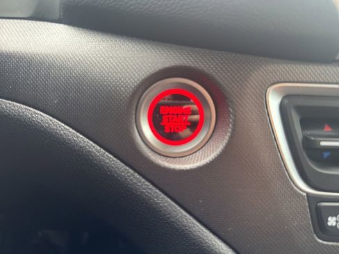 Used 2025 Honda Ridgeline Sport image 35