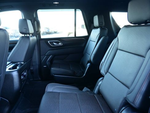 Used 2024 Chevrolet Tahoe High Country image 18