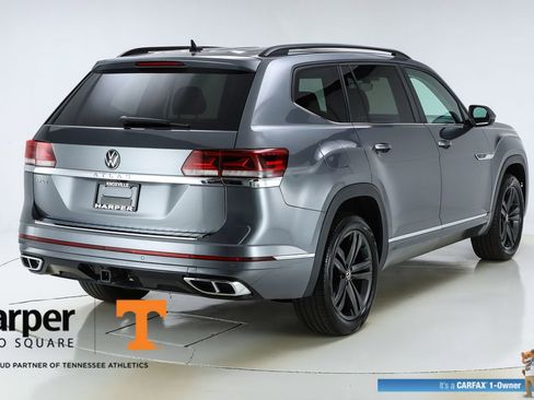 Used 2021 Volkswagen Atlas SE w/ Panoramic Sunroof Package image 9