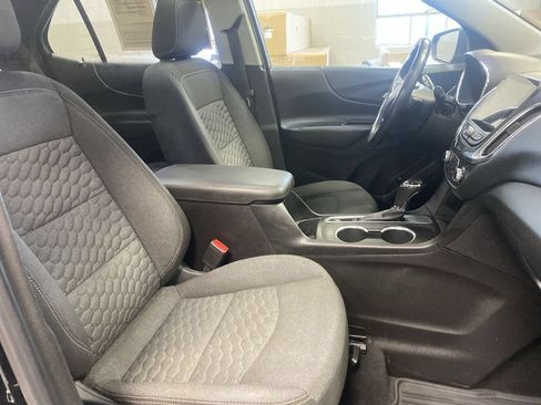Used 2019 Chevrolet Equinox LT FWD image 36