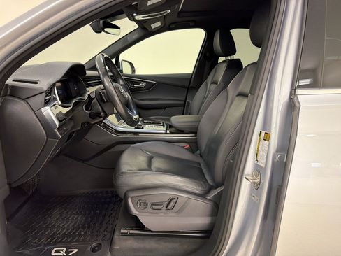 Used 2021 Audi Q7 2.0T Premium Plus w/ Executive Package AWD/4WD image 5