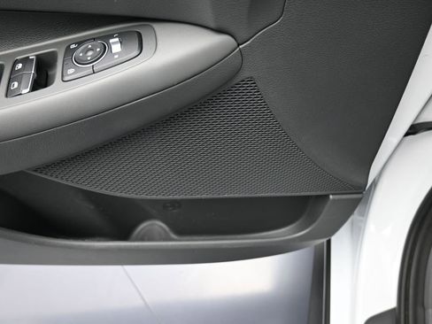 Used 2022 Hyundai Sonata SE image 14