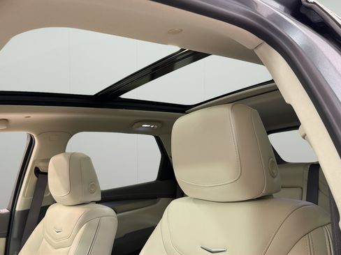 Used 2024 Cadillac XT5 Premium Luxury w/ Technology Package FWD image 21