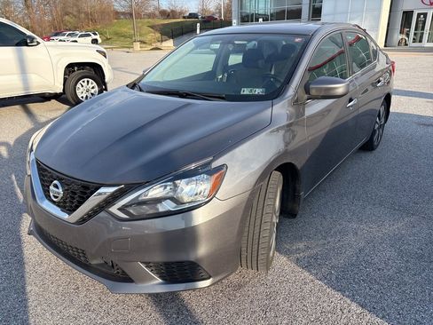 Used 2019 Nissan Sentra SV w/ Special Edition Package image 2