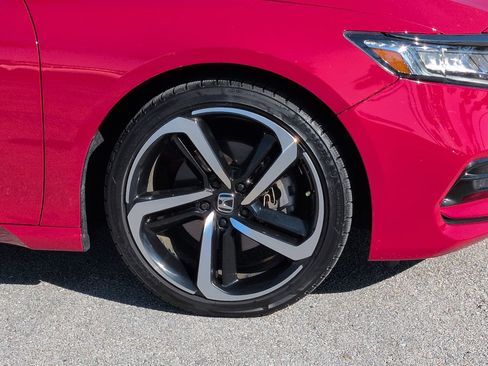 Used 2020 Honda Accord Sport image 11