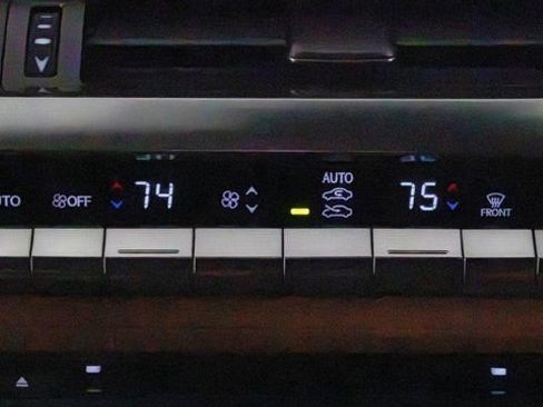 Used 2018 Lexus LC 500 Coupe image 20