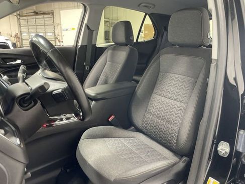 Used 2022 Chevrolet Equinox LT image 11