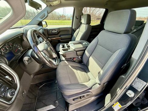 Used 2019 Chevrolet Silverado 1500 LT w/ Convenience Package image 13