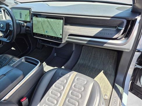 Used 2023 Rivian R1S Adventure AWD/4WD image 18