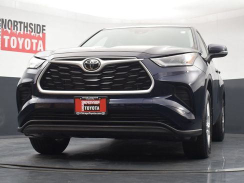 Used 2023 Toyota Highlander L FWD image 31