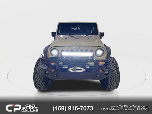 Used 2018 Jeep Wrangler Rubicon w/ Power Convenience Group image 43