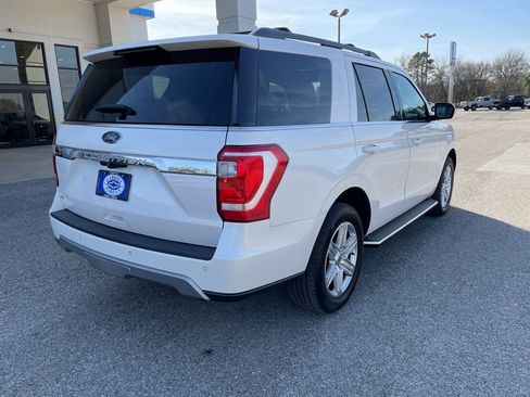 Used 2019 Ford Expedition XLT w/ Equipment Group 202A image 5