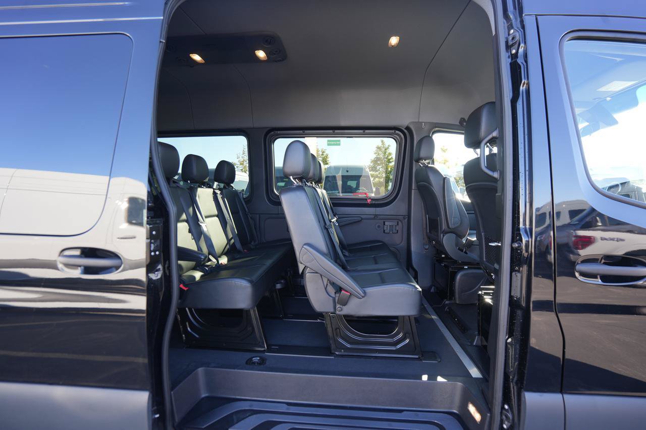 Used 2025 Mercedes-Benz Sprinter 2500 image 12