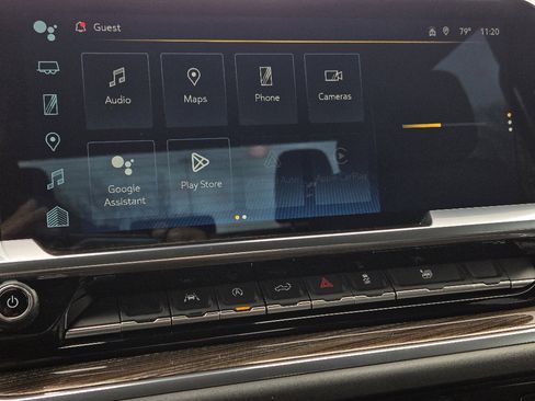 Used 2025 Chevrolet Silverado 1500 LT image 8