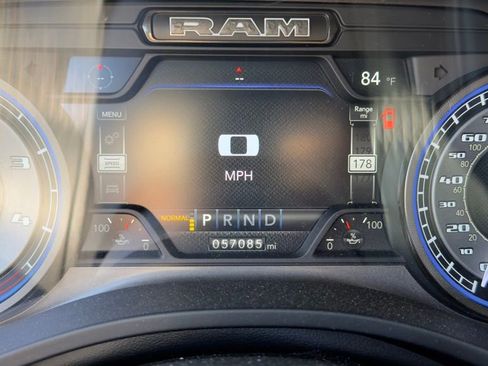 Used 2022 RAM 1500 Limited AWD/4WD image 13