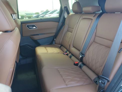 New 2026 Nissan Rogue Platinum AWD/4WD image 6