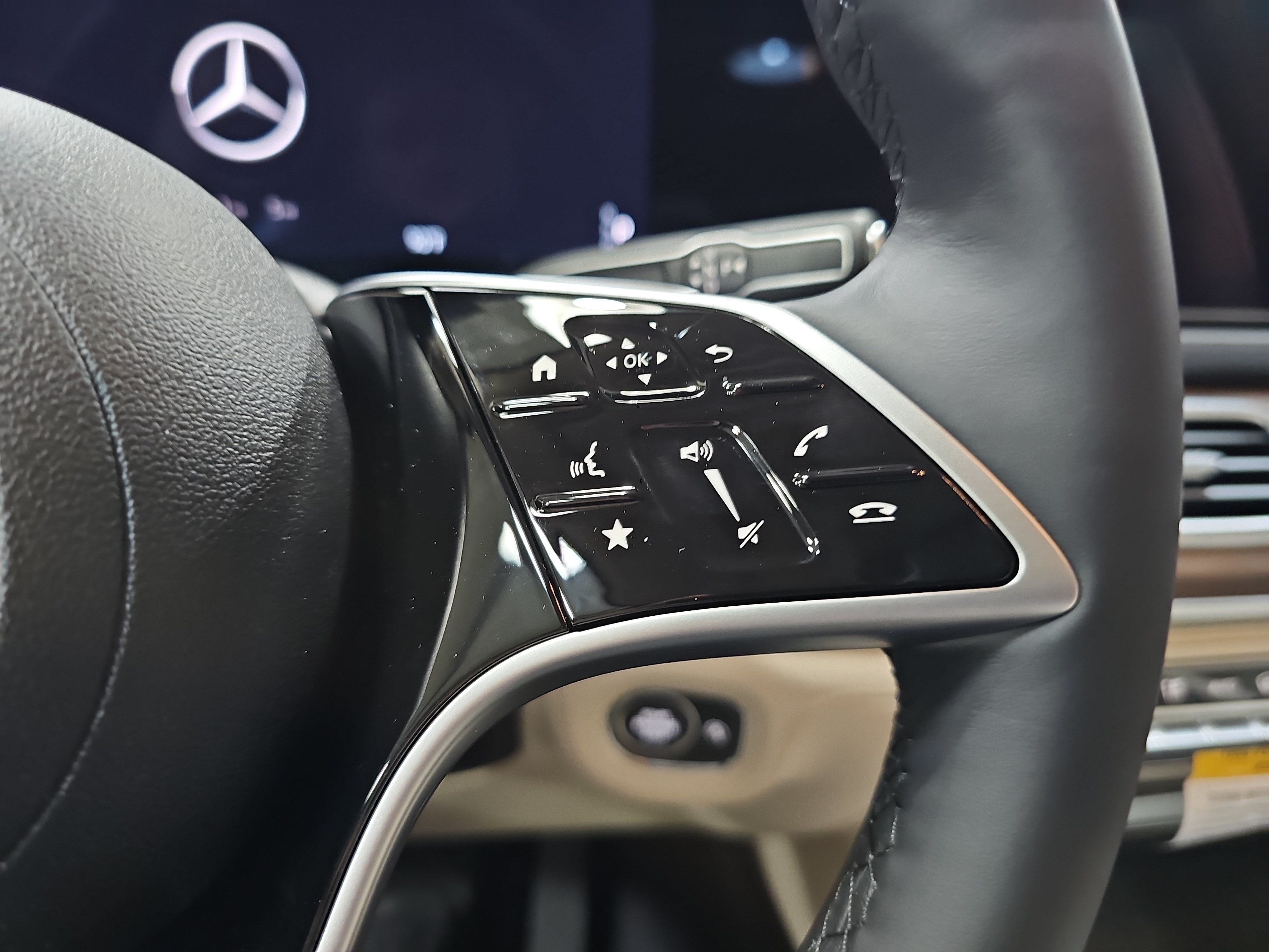New 2026 Mercedes-Benz GLE 450 4MATIC image 19