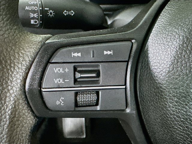 Certified 2025 Honda Accord SE image 10