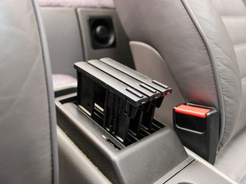 Used 1992 Porsche 911 America Roadster image 49