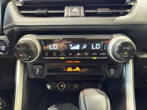 Certified 2024 Toyota RAV4 XLE FWD image 20