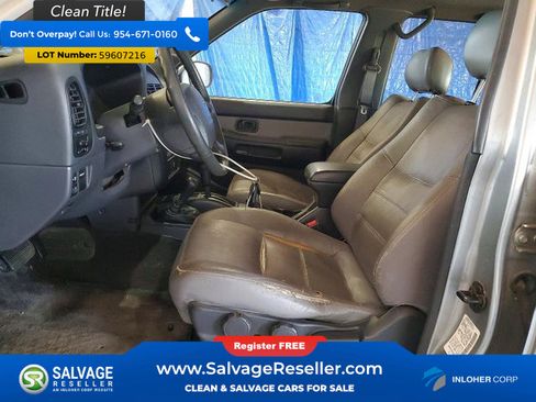 Used 1999 Nissan Pathfinder 4WD image 9