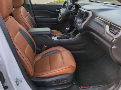 Used 2017 GMC Acadia SLT image 23