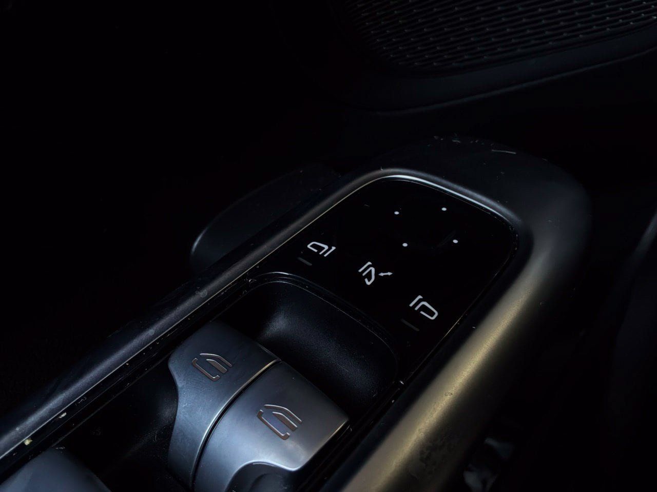 Used 2022 Mercedes-Benz C 300 Sedan image 28