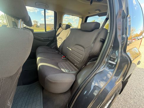 Used 2008 Nissan Xterra Off-Road w/ Technology Pkg image 14