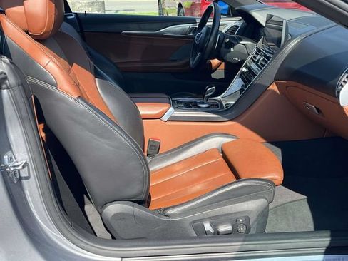 Used 2023 BMW M850i xDrive Convertible AWD/4WD image 21