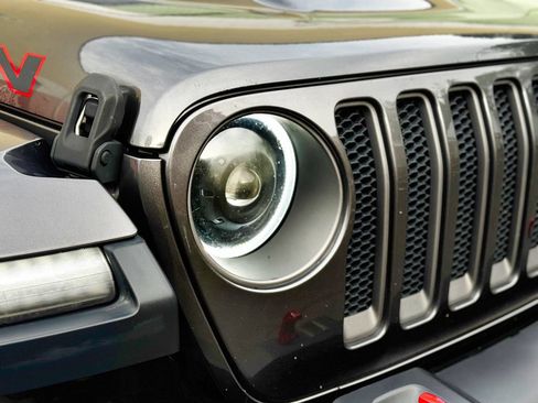 Used 2019 Jeep Wrangler Unlimited Rubicon AWD/4WD image 17
