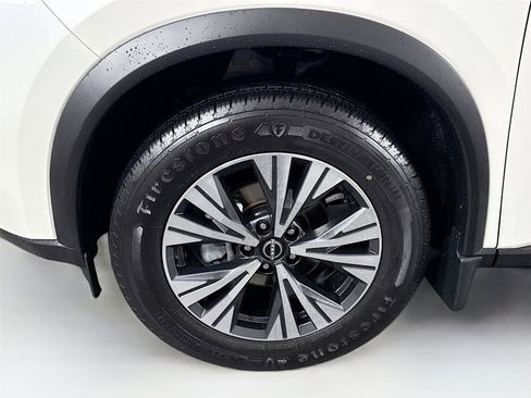 Used 2023 Nissan Rogue SV FWD image 42