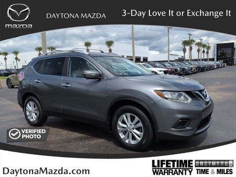 Used 2015 Nissan Rogue SV w/ SV Premium Package FWD image 1