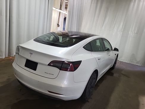 Used 2020 Tesla Model 3 Long Range AWD/4WD image 5